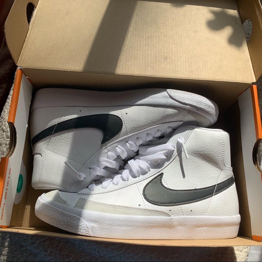 Nike Blazer Mid ‘77